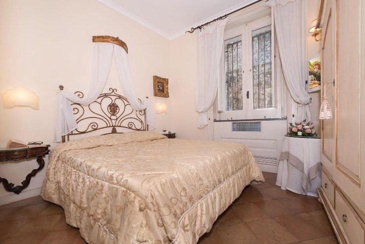 APARTMENT CAPACITY 6 Room