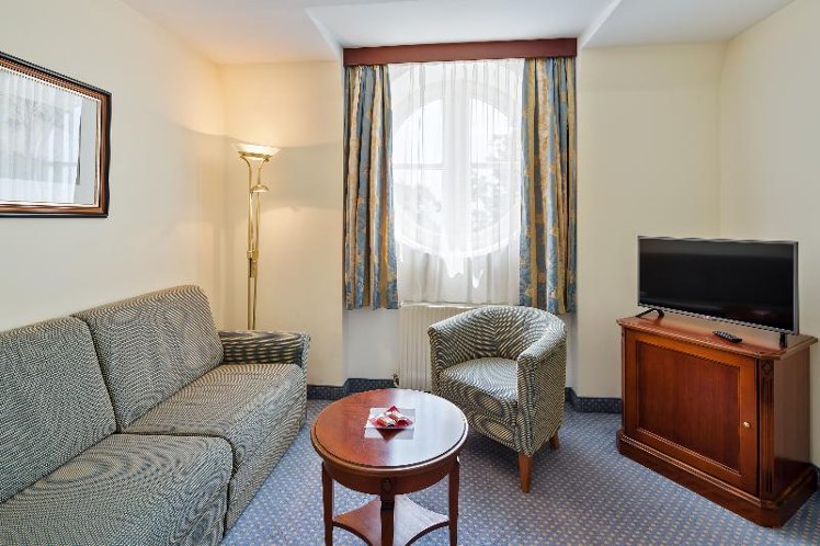 JUNIOR SUITE CAPACITY 3 Room