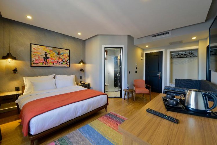 TRIPLE SUPERIOR SEA VIEW Room