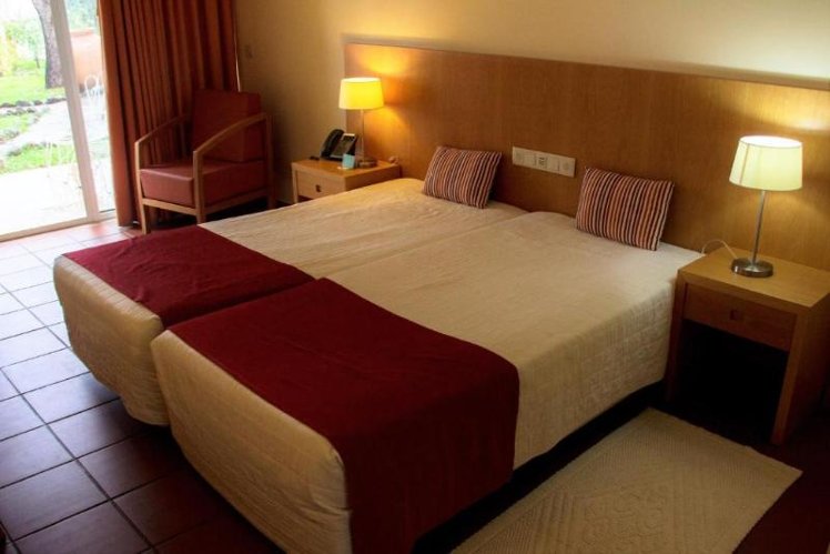 SINGLE STANDARD Room