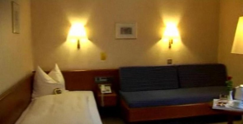 SINGLE BUSINESS Room