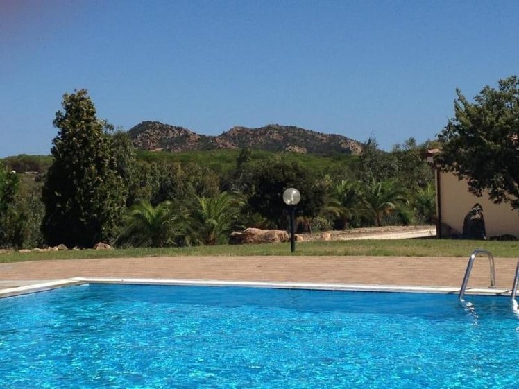 Hotel Biderrosa