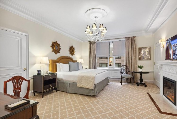 DOUBLE INNER-KING SIZE BED Room