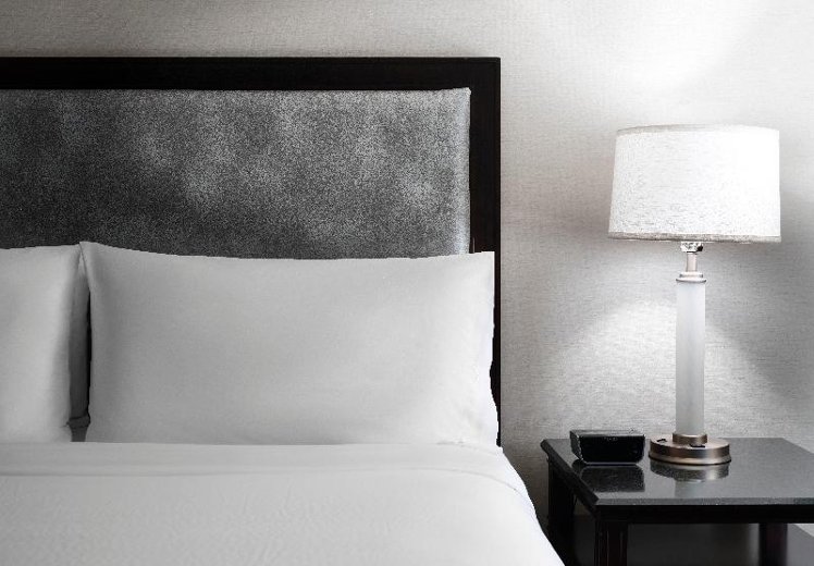 SUITE Accessible KING SIZE BED Room