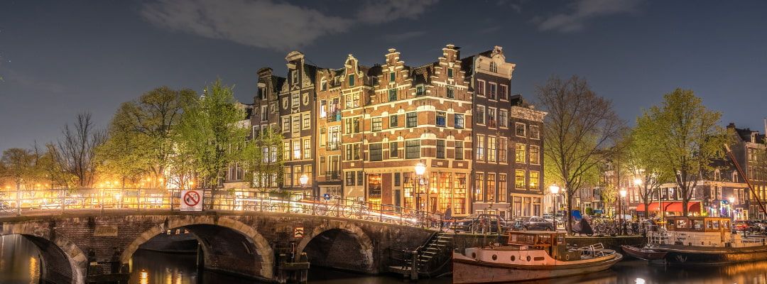 10 Best Amsterdam Cocktail Bars