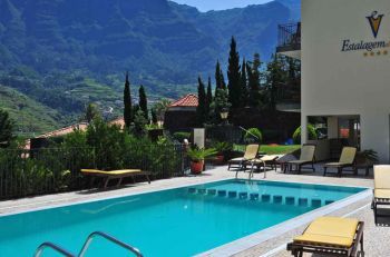 outdoor swimming pool in Estalagem do Vale Hotel