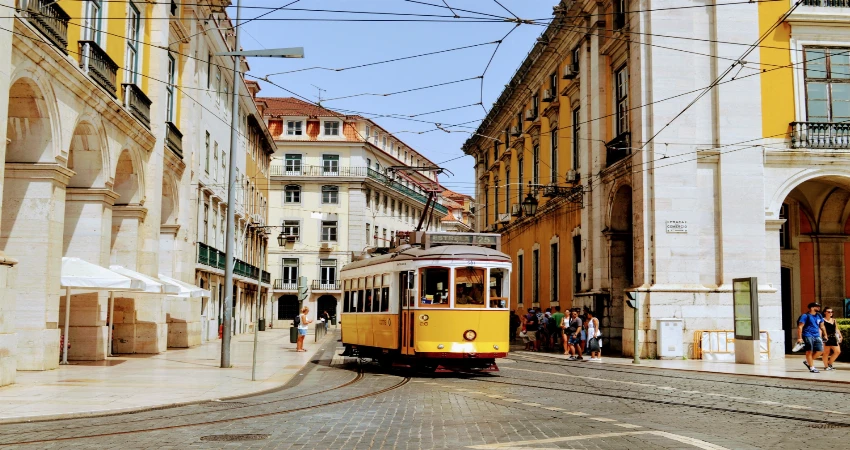 lisbon-and-madeira-multi-centre-holidays