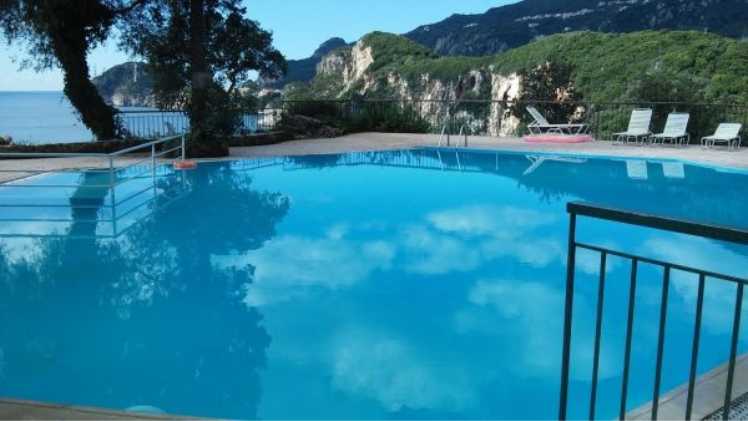 outdoor Swimming pool in La Riviera Barbati 