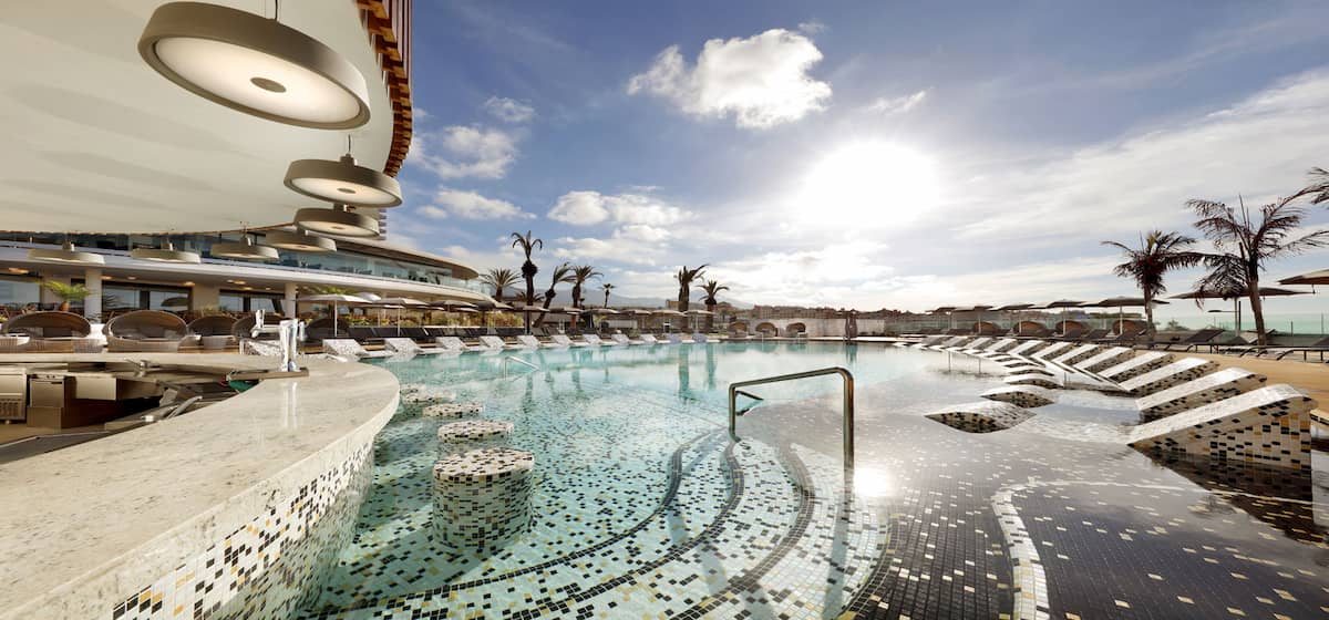 Hotels with Swim Up Rooms in Tenerife