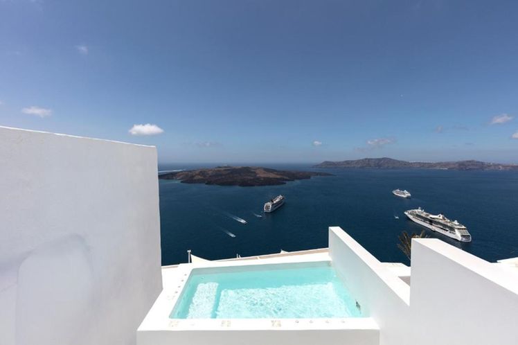 Aesthesis Boutique Villas Fira Santorini Holidays to Greek