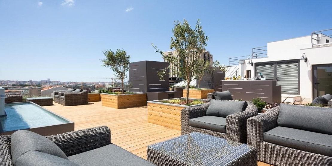 Porto to Lisbon train