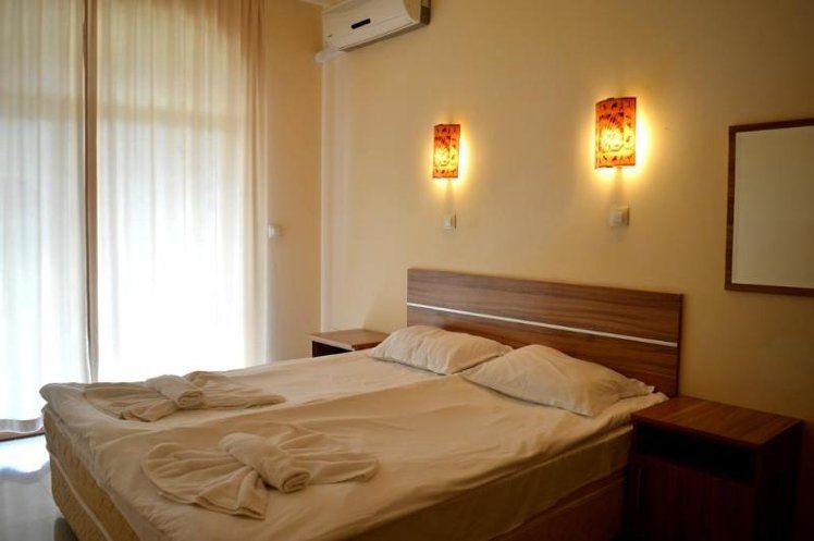 APARTMENT THREE BEDROOMS Room