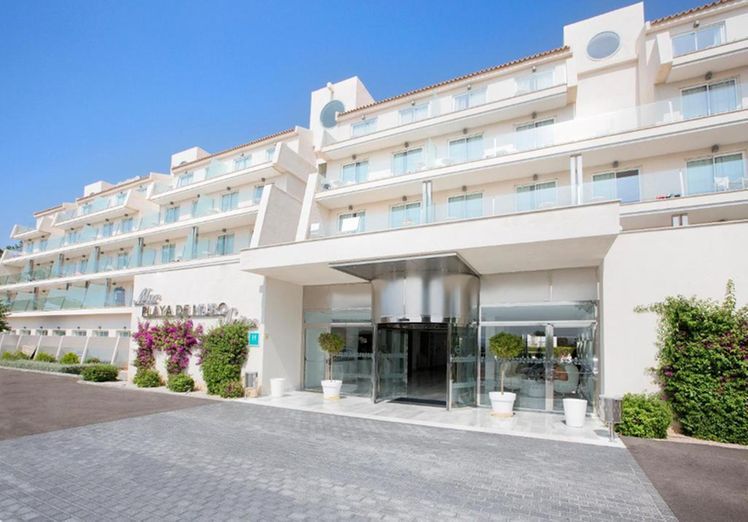 Mar Hotels Playa de Muro Suites