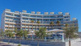 APARTHOTEL FONTANELLAS PLAYA