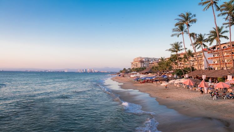 warm places to visit in october in Mexico